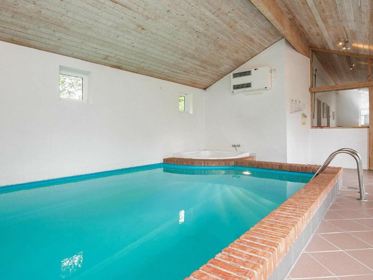 8 Person Holiday Home In Hj Rring Lonstrup Bagian luar foto
