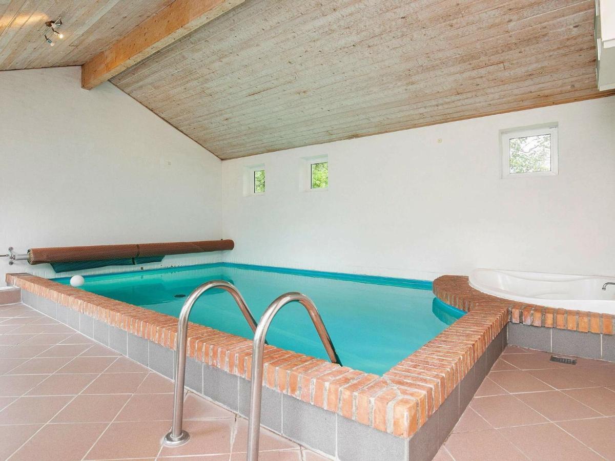 8 Person Holiday Home In Hj Rring Lonstrup Bagian luar foto